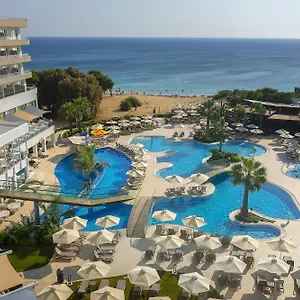 melissi-beach-hotel.hotelsatayianapa.com/