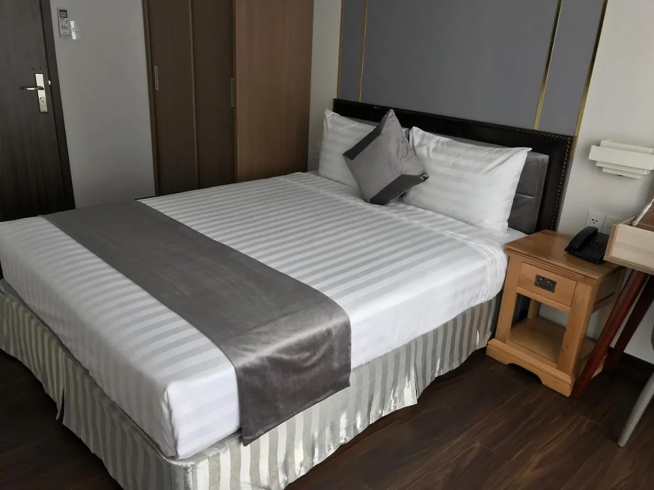 Emerald Central Ho Chi Minh City Hotel