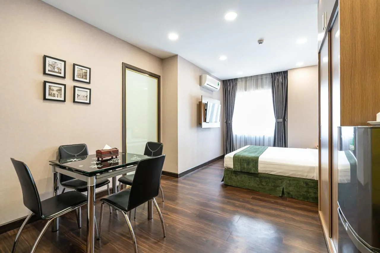 Emerald Central Ho Chi Minh City 3*,
