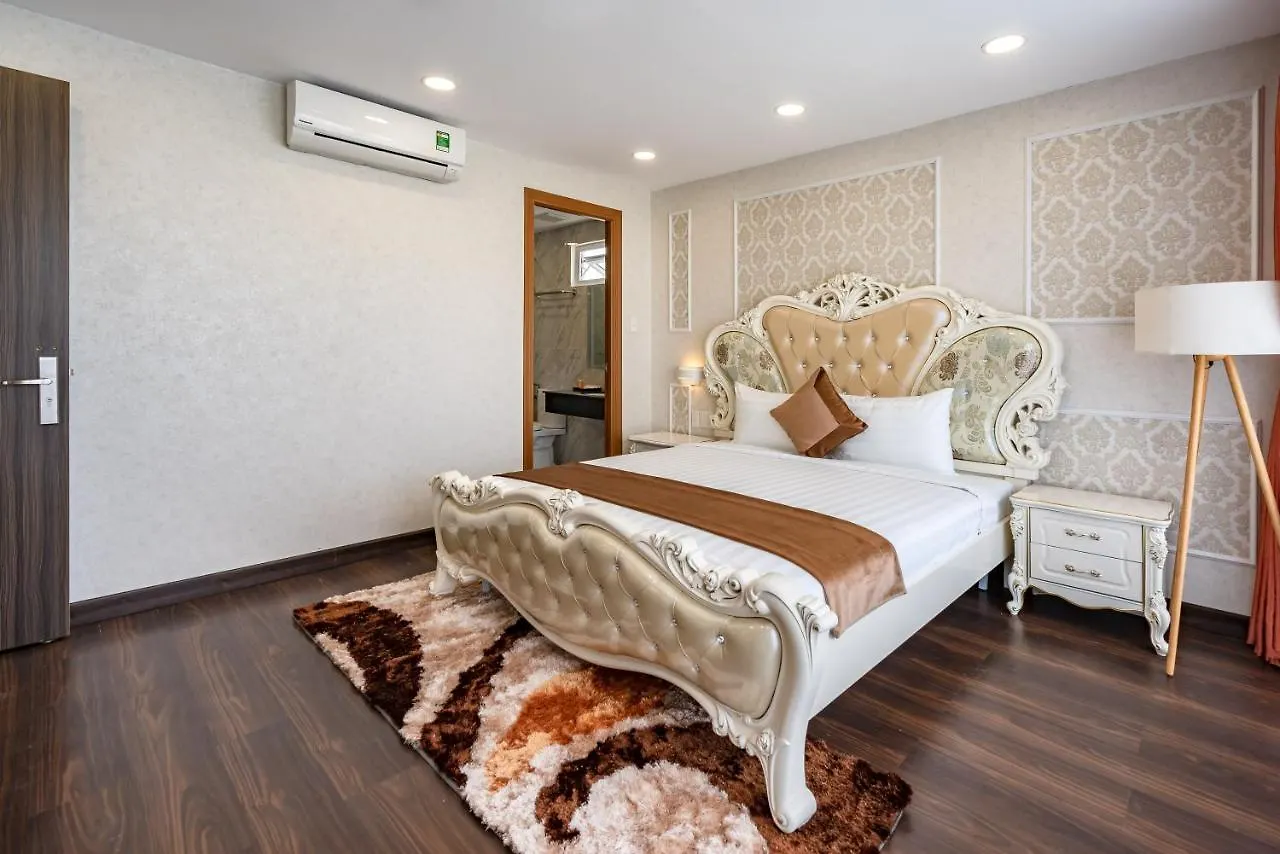 Emerald Central Ho Chi Minh-Byen 3*,
